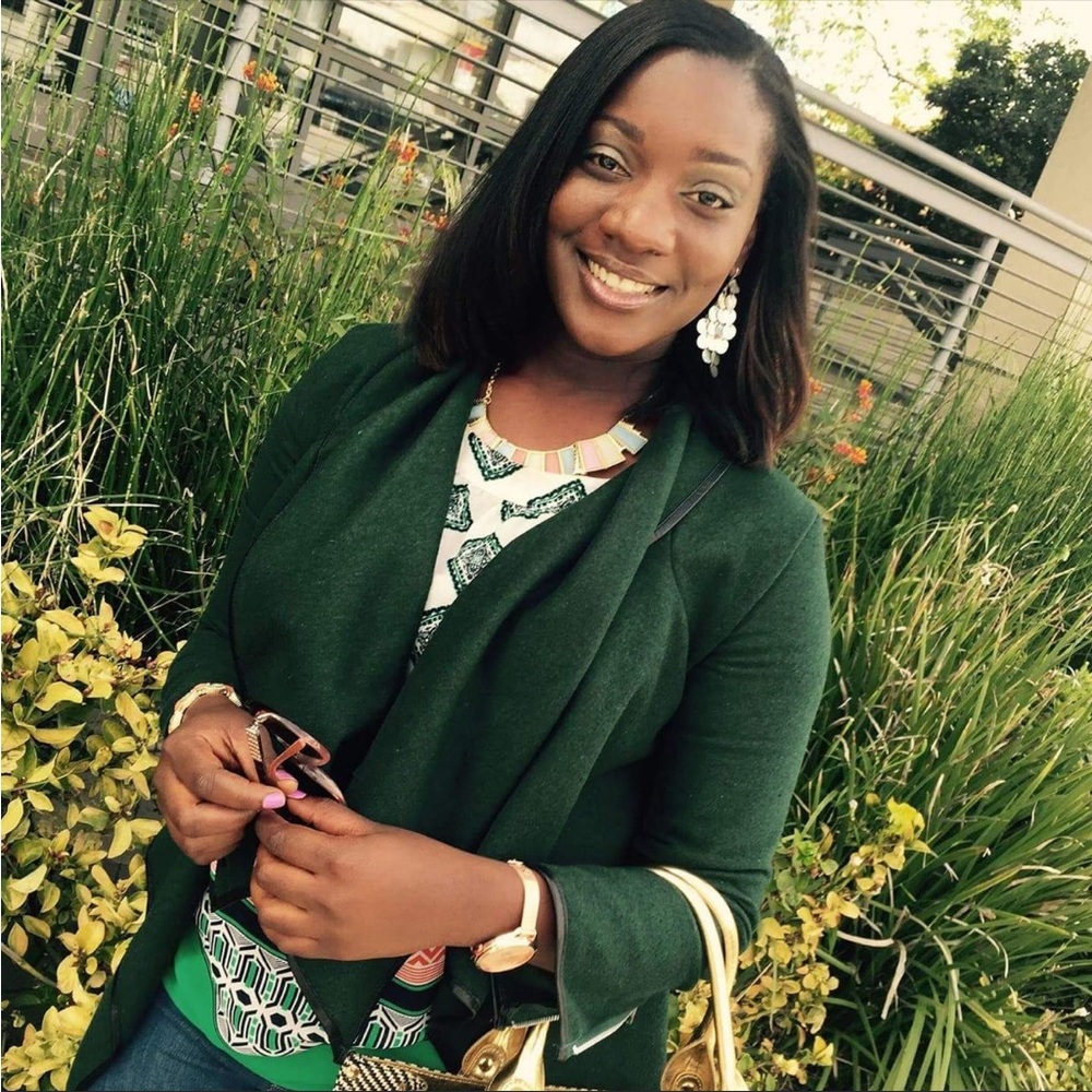 Meet your Posher, Lorissa